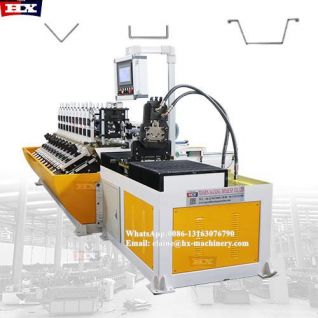 Machine de fabrication de profilés métalliques
